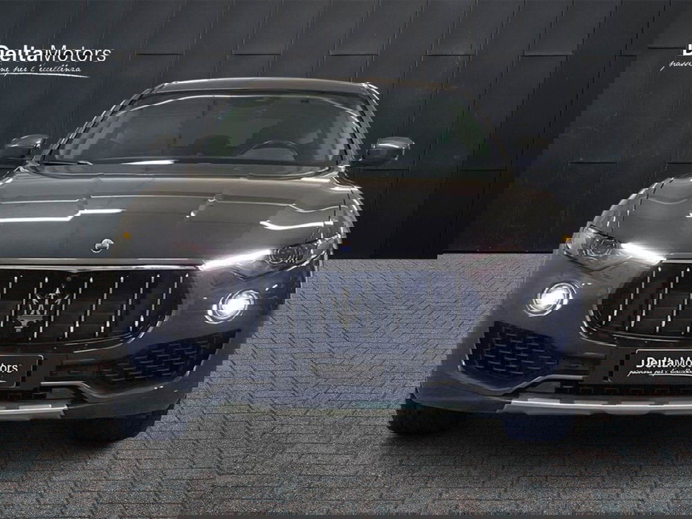 Maserati Levante usata a Macerata (2)