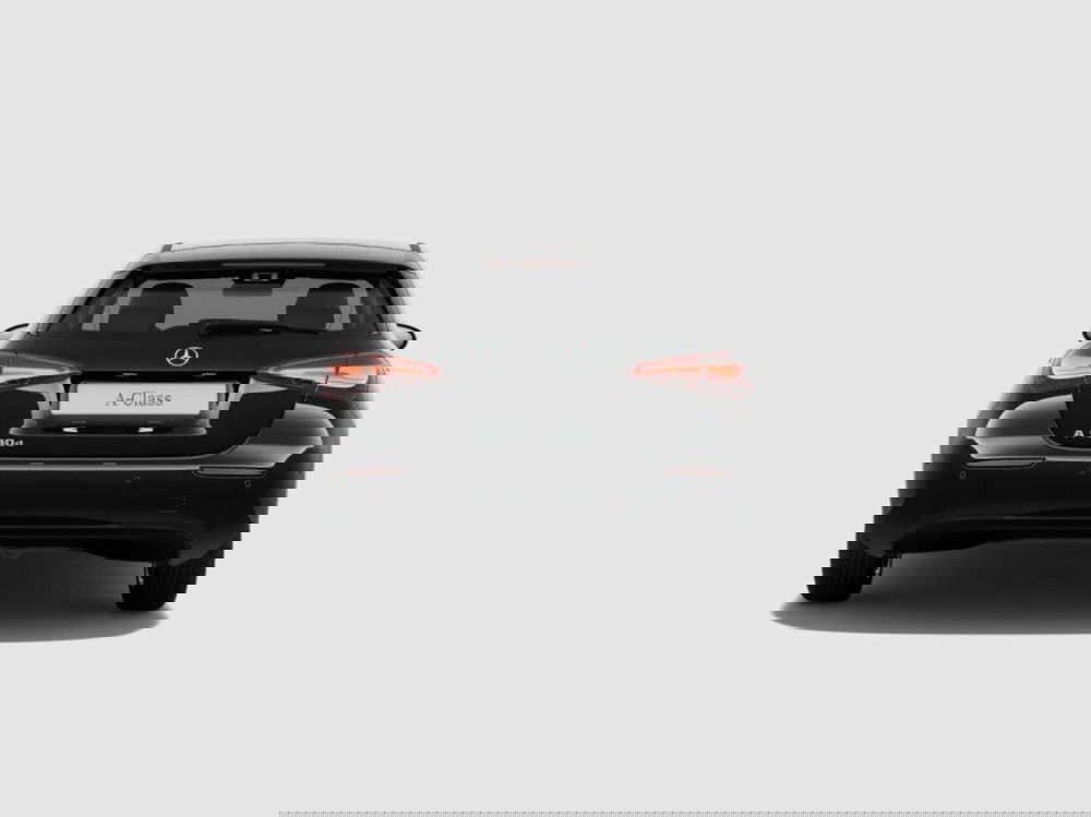 Mercedes-Benz Classe A Sedan nuova a Rimini (4)