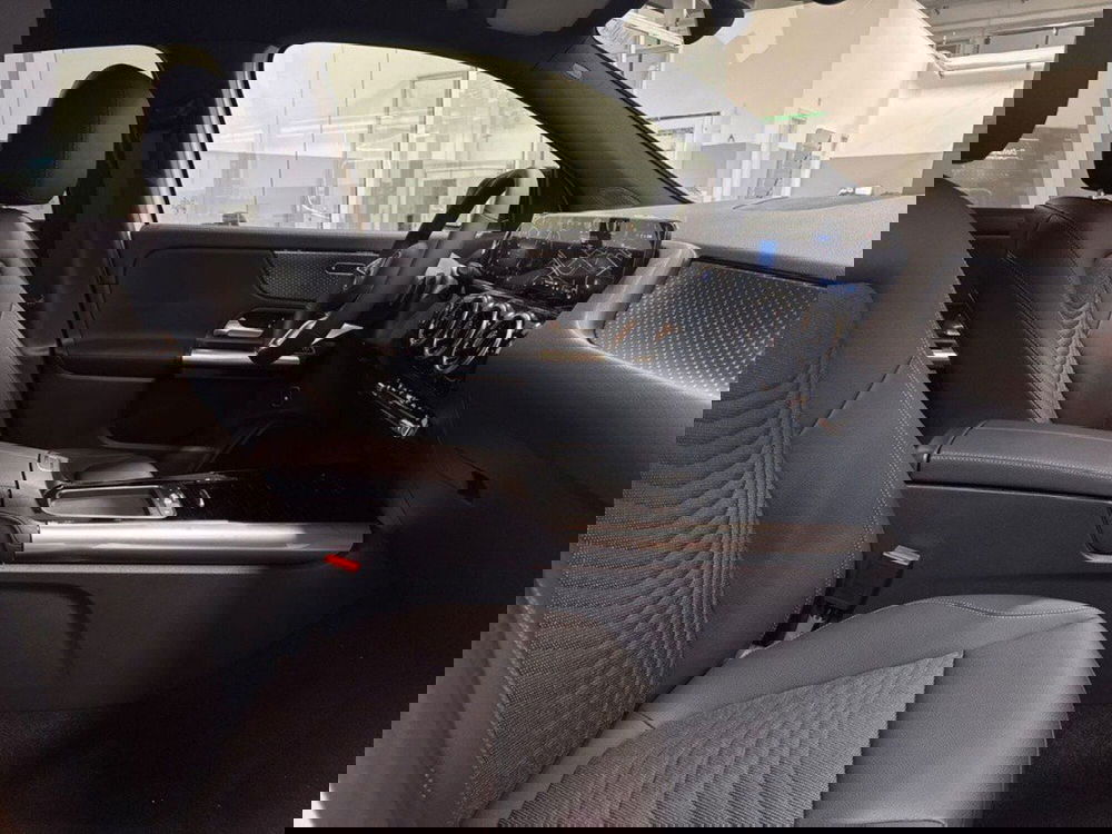 Mercedes-Benz GLA SUV nuova a Rimini (14)