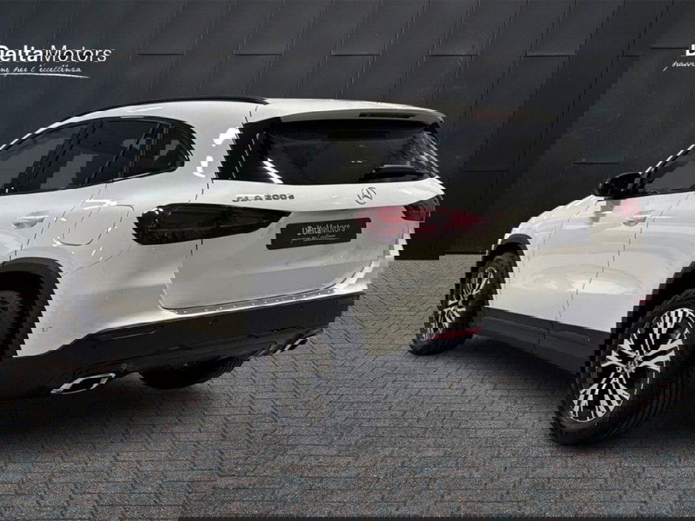 Mercedes-Benz GLA SUV nuova a Rimini (3)