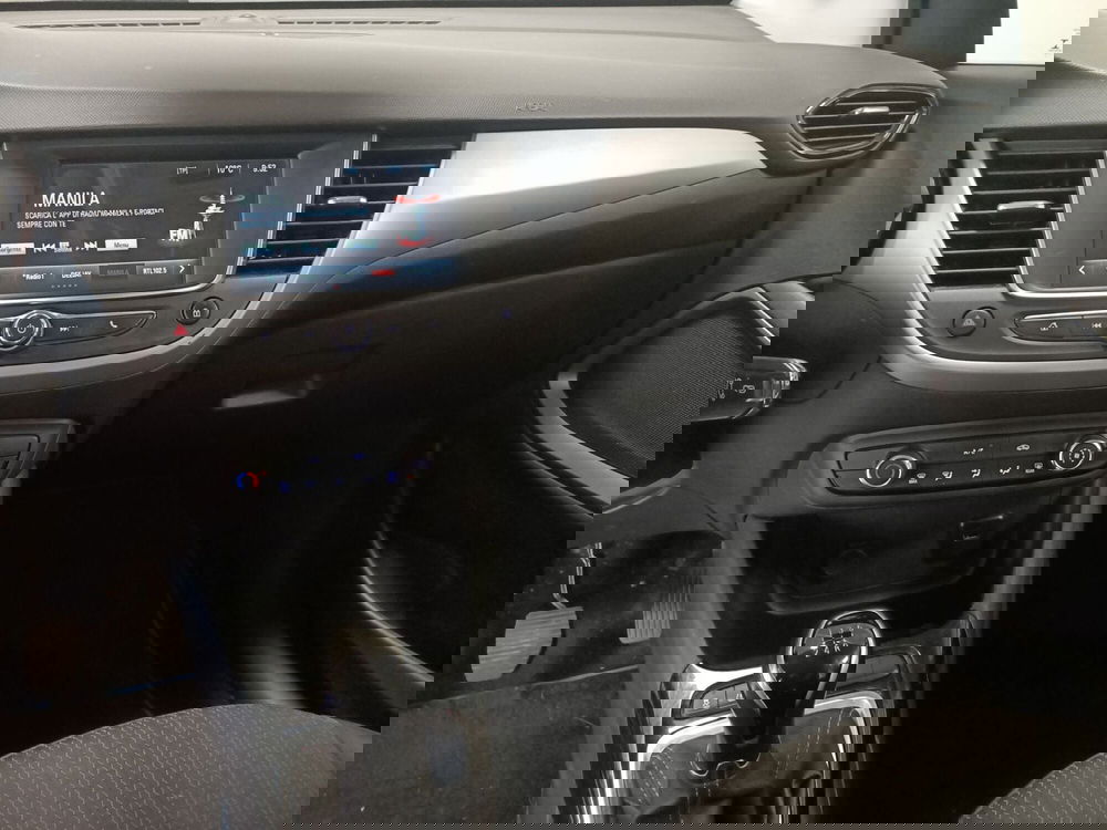 Opel Crossland X usata a Torino (12)