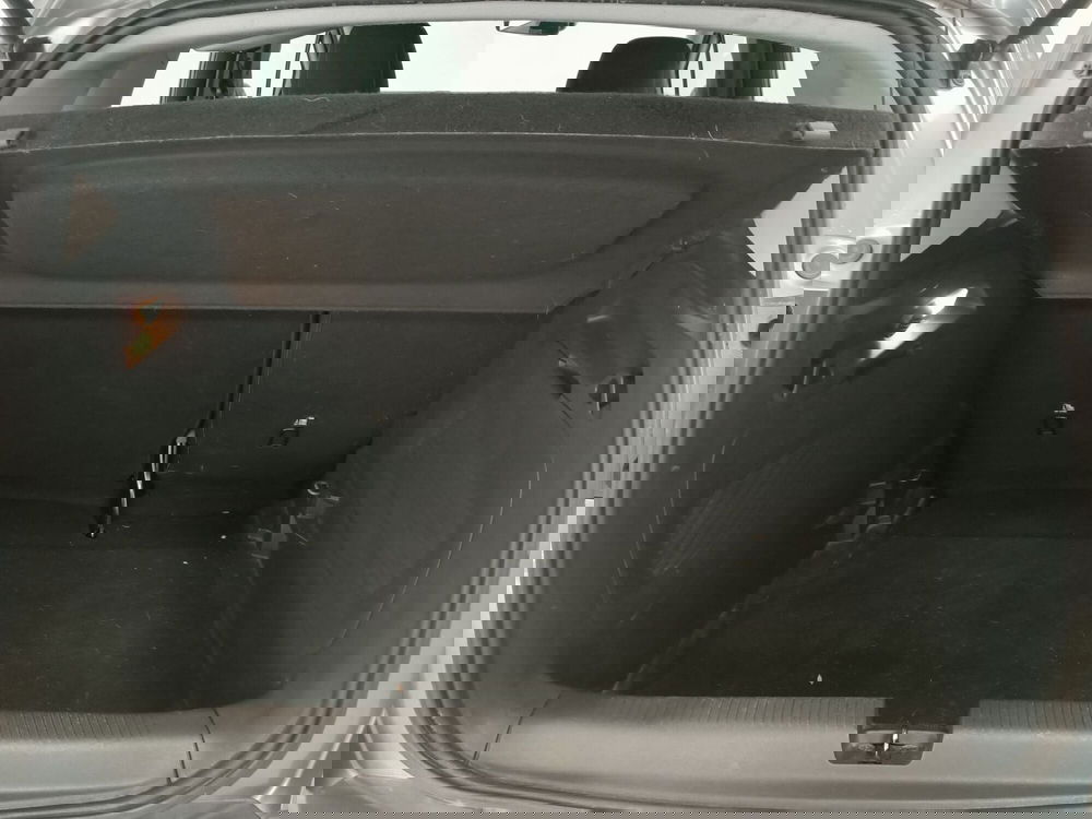 Opel Crossland X usata a Torino (14)