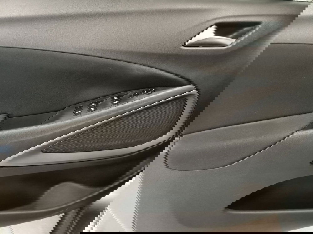 Opel Crossland X usata a Torino (7)