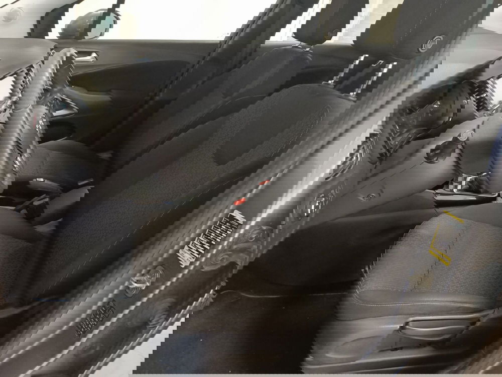 Opel Crossland X usata a Torino (9)