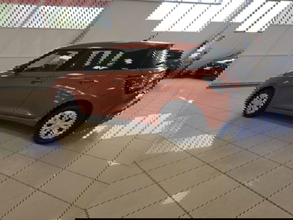 Suzuki Swift nuova a Reggio Emilia (3)