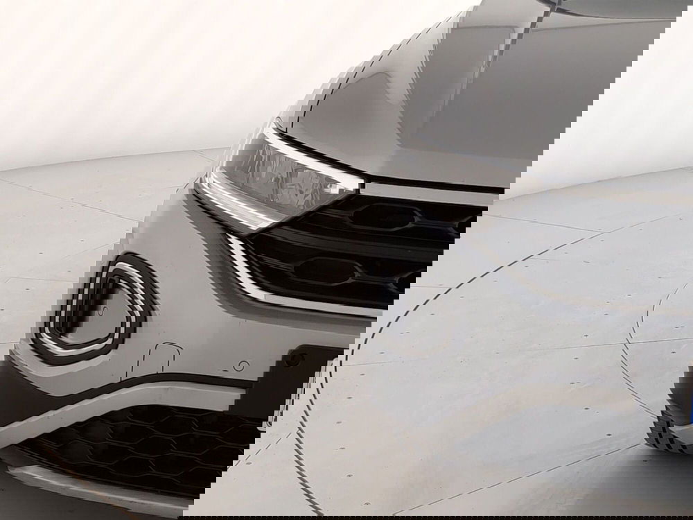 Volkswagen T-Roc usata a Massa-Carrara (5)