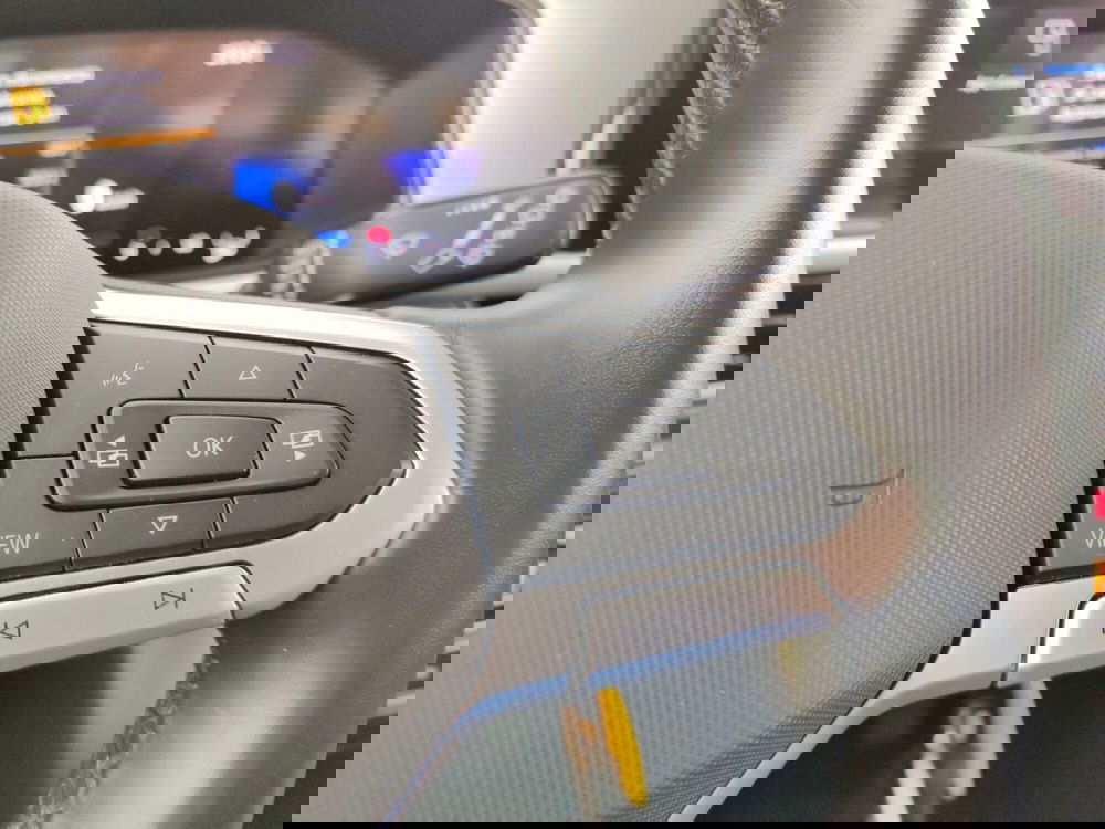 Volkswagen T-Roc usata a Massa-Carrara (13)