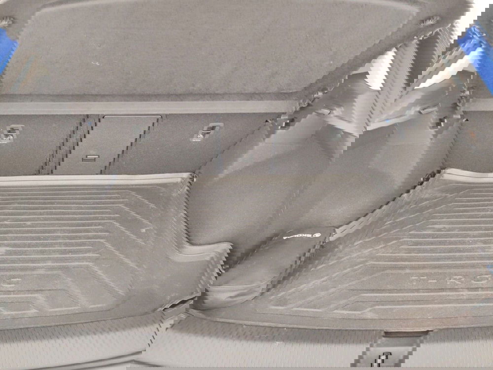 Volkswagen T-Roc usata a Massa-Carrara (16)