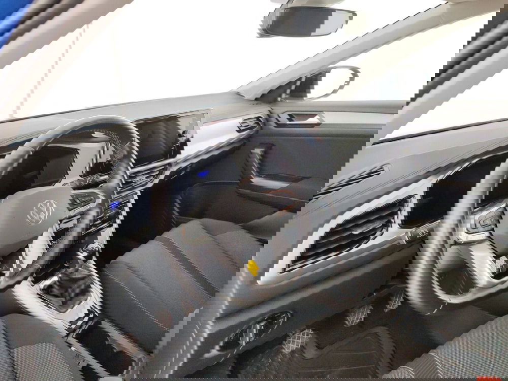Volkswagen T-Roc usata a Massa-Carrara (8)