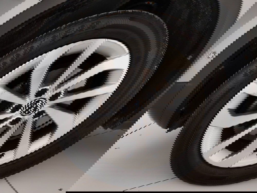 Volkswagen T-Roc usata a Massa-Carrara (6)