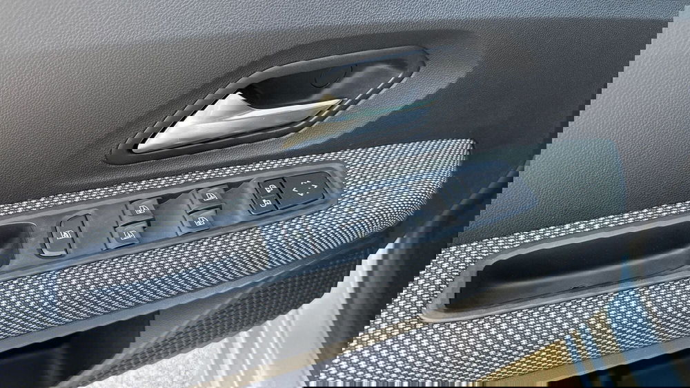 Dacia Sandero usata a Treviso (17)