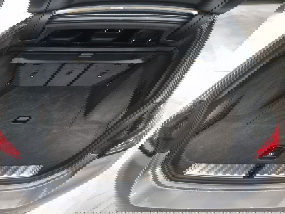 BMW Serie 3 Touring usata a Caserta (13)