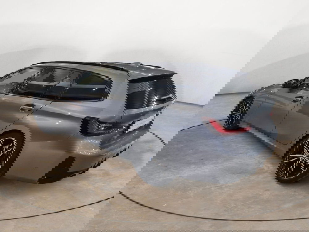 BMW Serie 3 Touring usata a Caserta (3)