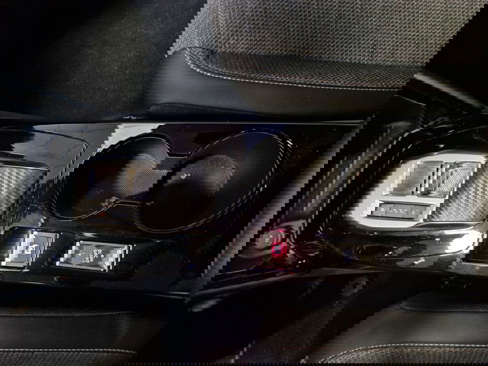 Peugeot 208 usata a Varese (15)