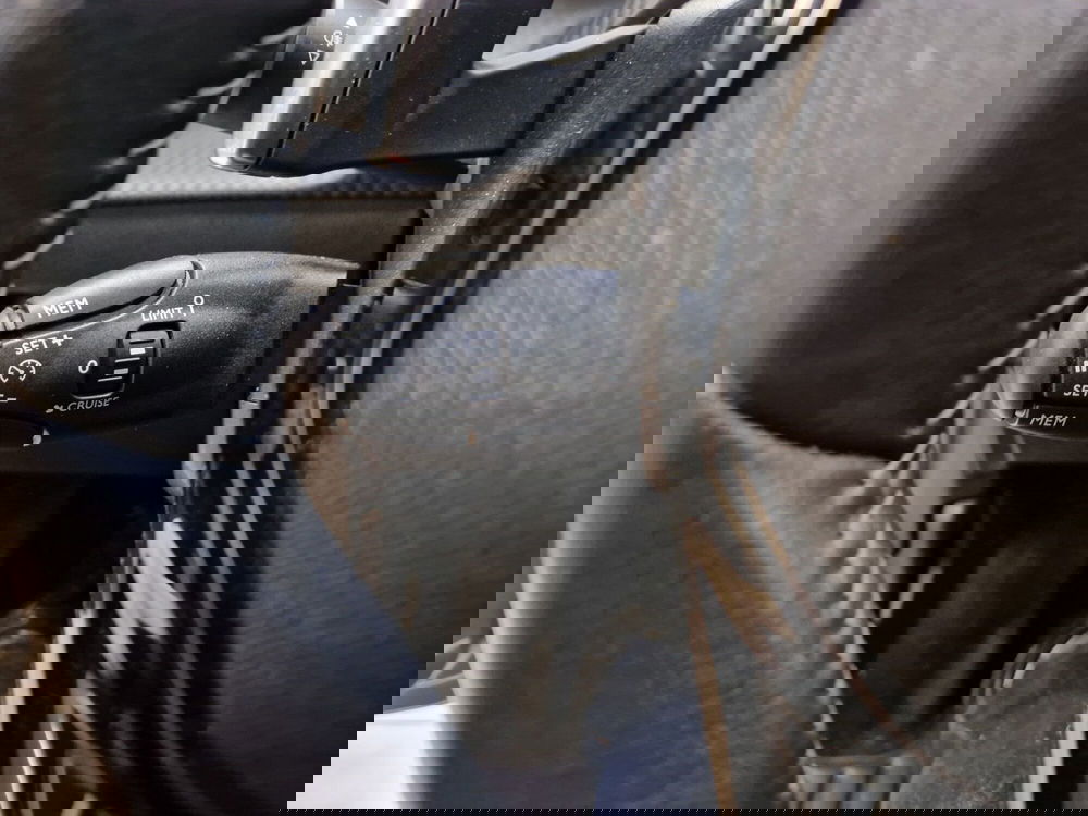 Peugeot 208 usata a Varese (16)