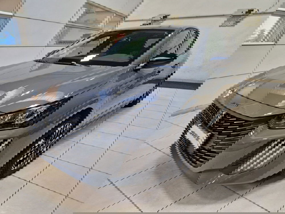 Peugeot 208 usata a Varese (2)