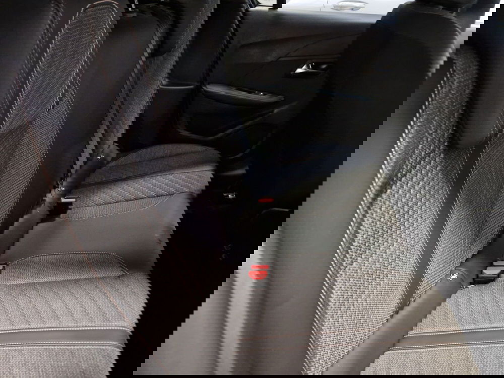 Peugeot 208 usata a Varese (6)