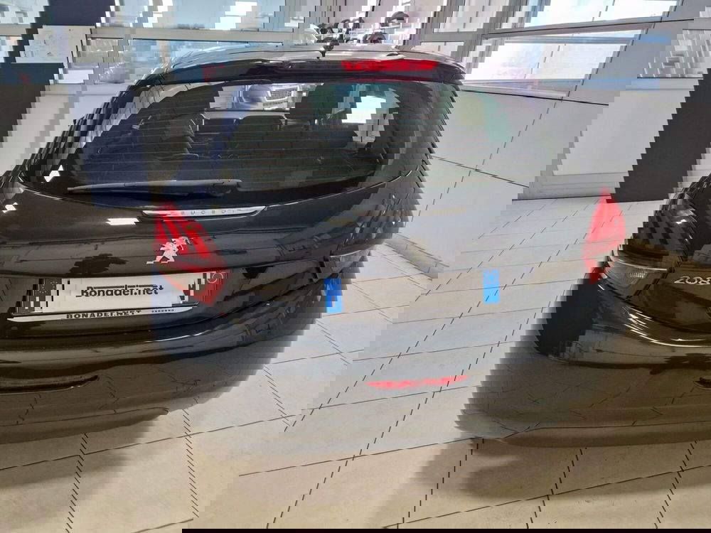 Peugeot 208 usata a Varese (3)