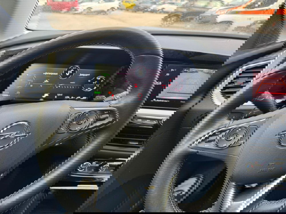 Opel Grandland usata a Frosinone (12)