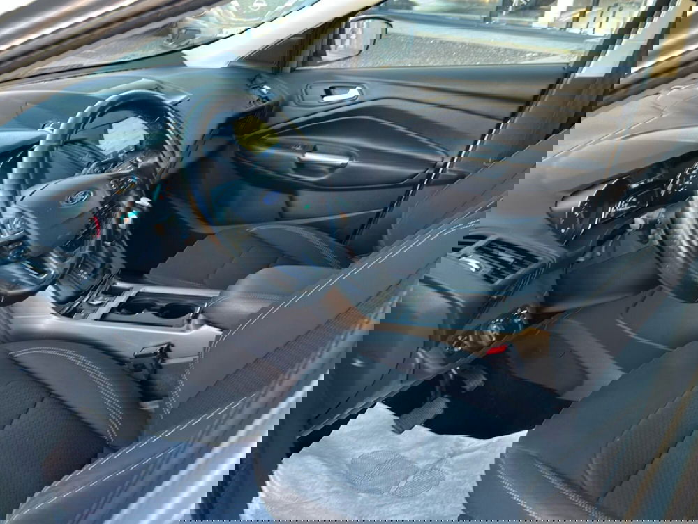 Ford Kuga usata a Parma (9)