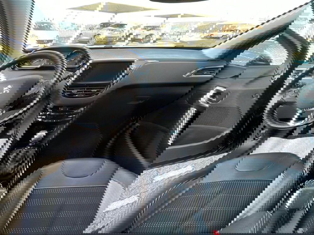 Peugeot 2008 usata a Parma (11)