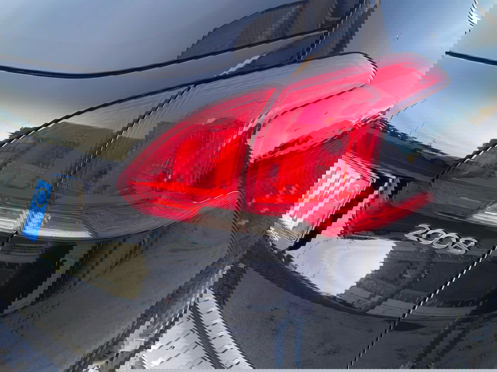 Peugeot 2008 usata a Parma (17)