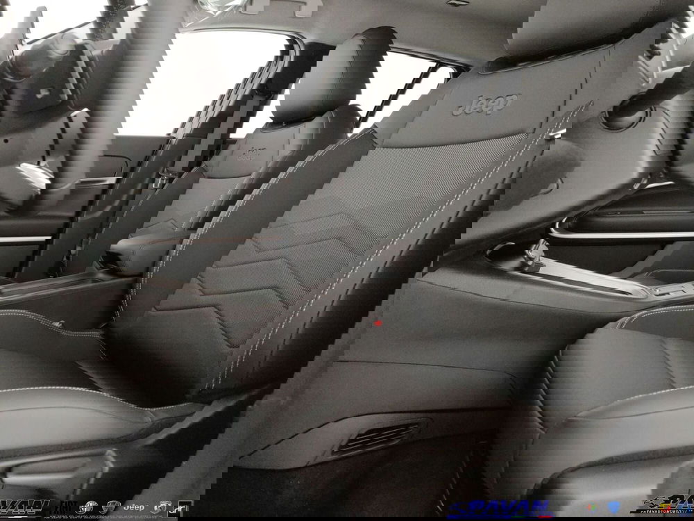 Jeep Avenger nuova a Padova (10)