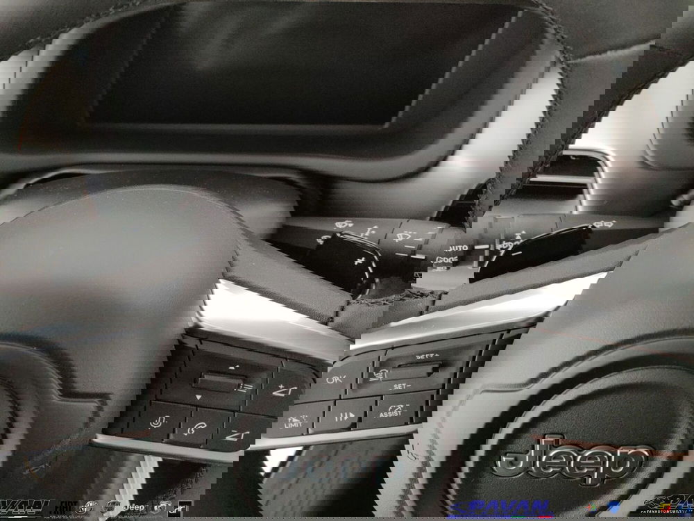 Jeep Avenger nuova a Padova (13)