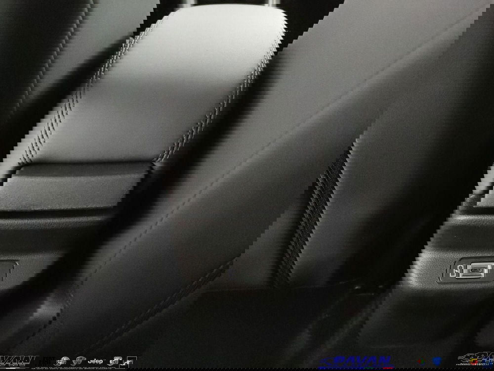 Jeep Avenger nuova a Padova (20)