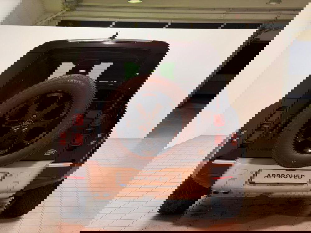 Land Rover Defender usata a Venezia (4)