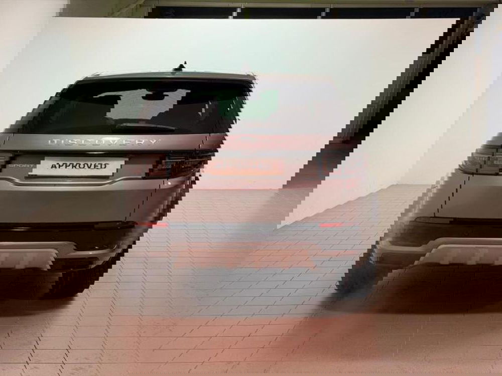 Land Rover Discovery Sport usata a Venezia (4)
