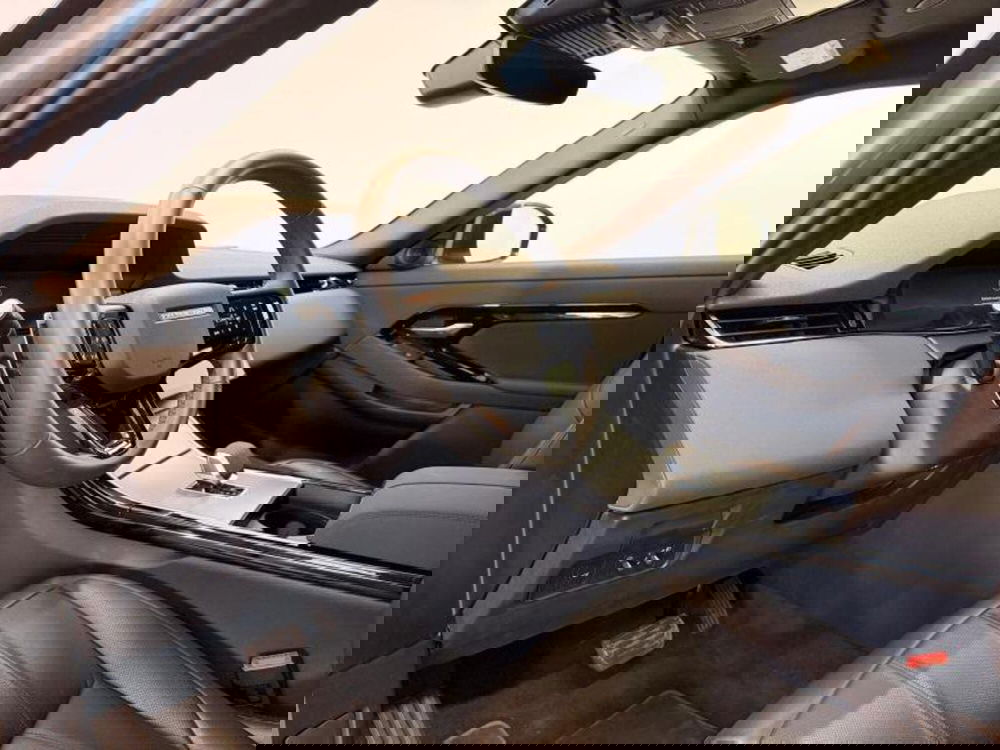 Land Rover Range Rover Evoque usata a Venezia (8)