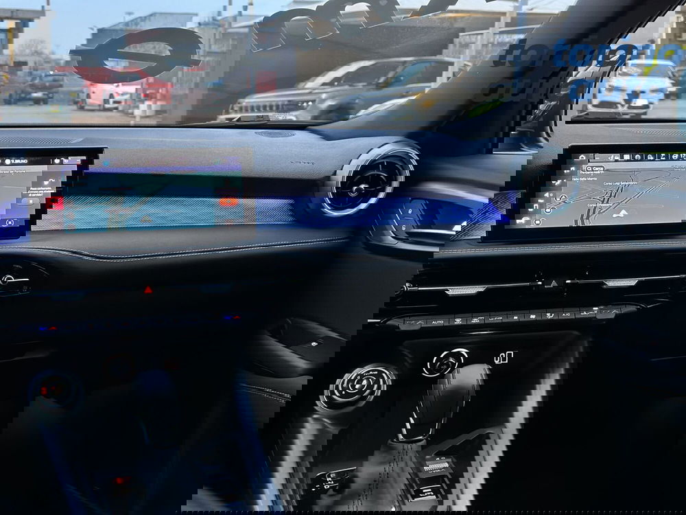 Alfa Romeo Tonale nuova a Torino (15)