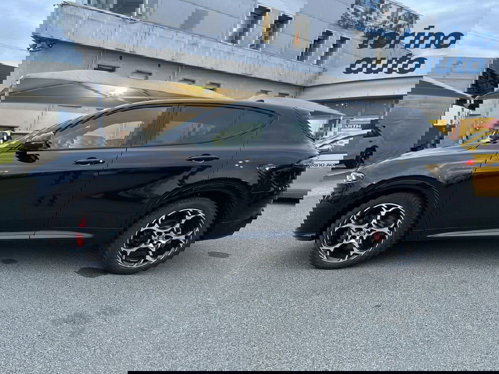 Alfa Romeo Tonale nuova a Torino (4)