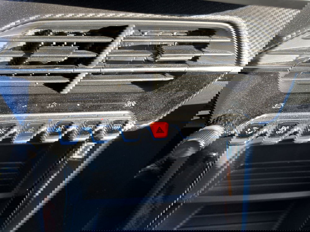 Peugeot 208 usata a Roma (17)