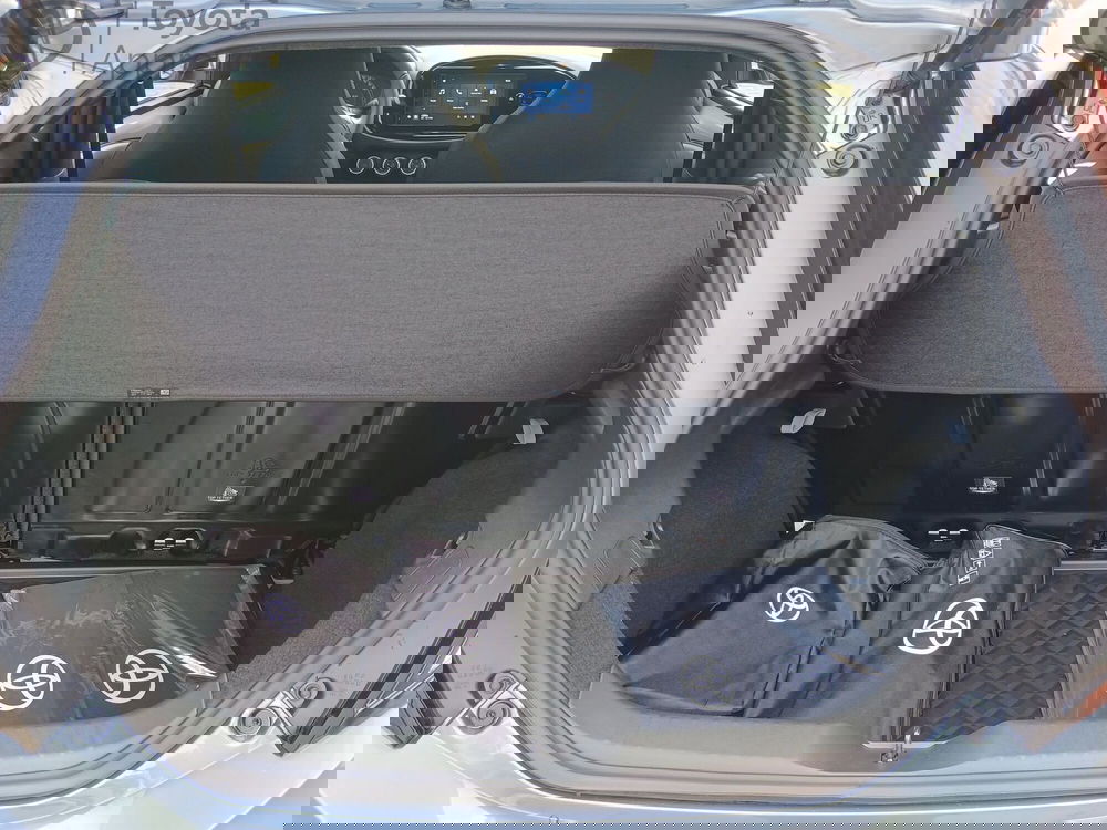 Toyota Aygo X nuova a Reggio Calabria (11)