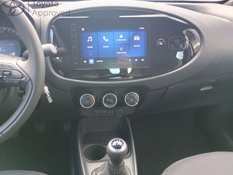 Toyota Aygo X nuova a Reggio Calabria (14)