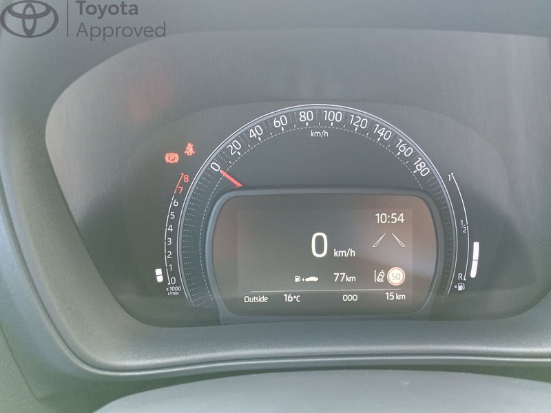 Toyota Aygo X nuova a Reggio Calabria (15)
