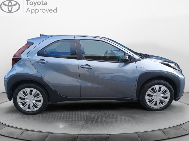 Toyota Aygo X nuova a Reggio Calabria (3)