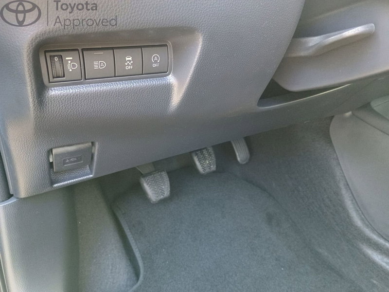 Toyota Aygo X nuova a Reggio Calabria (7)