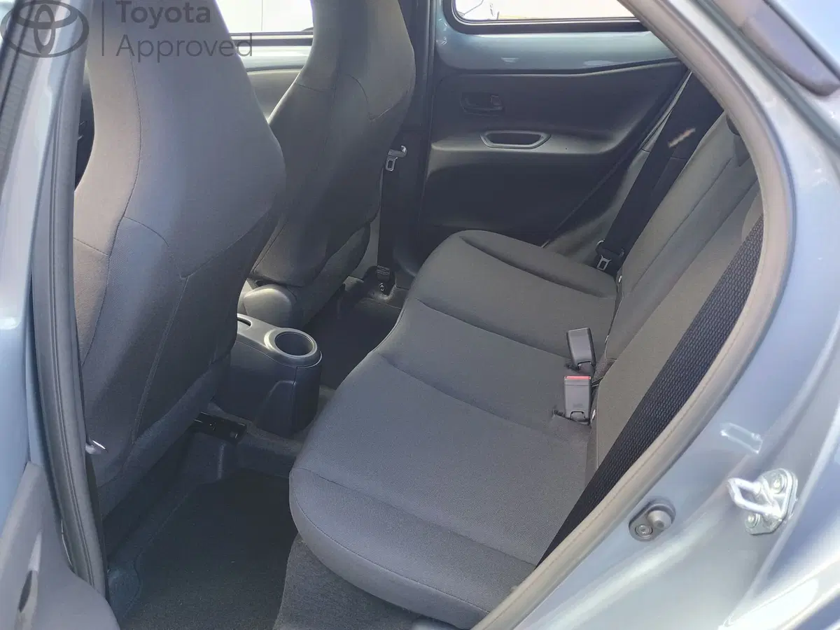 Toyota Aygo X nuova a Reggio Calabria (9)