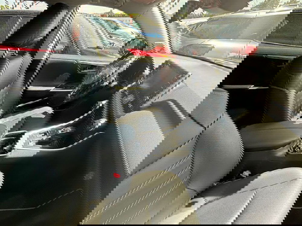 Toyota Rav4 usata a Macerata (6)