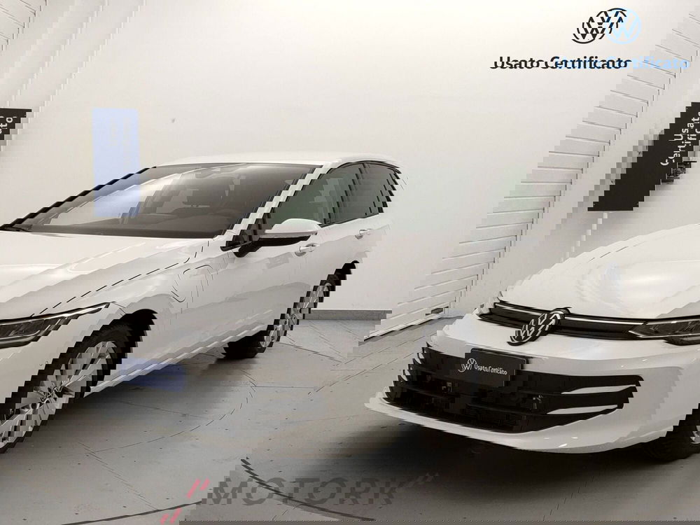 Volkswagen Golf nuova a Varese