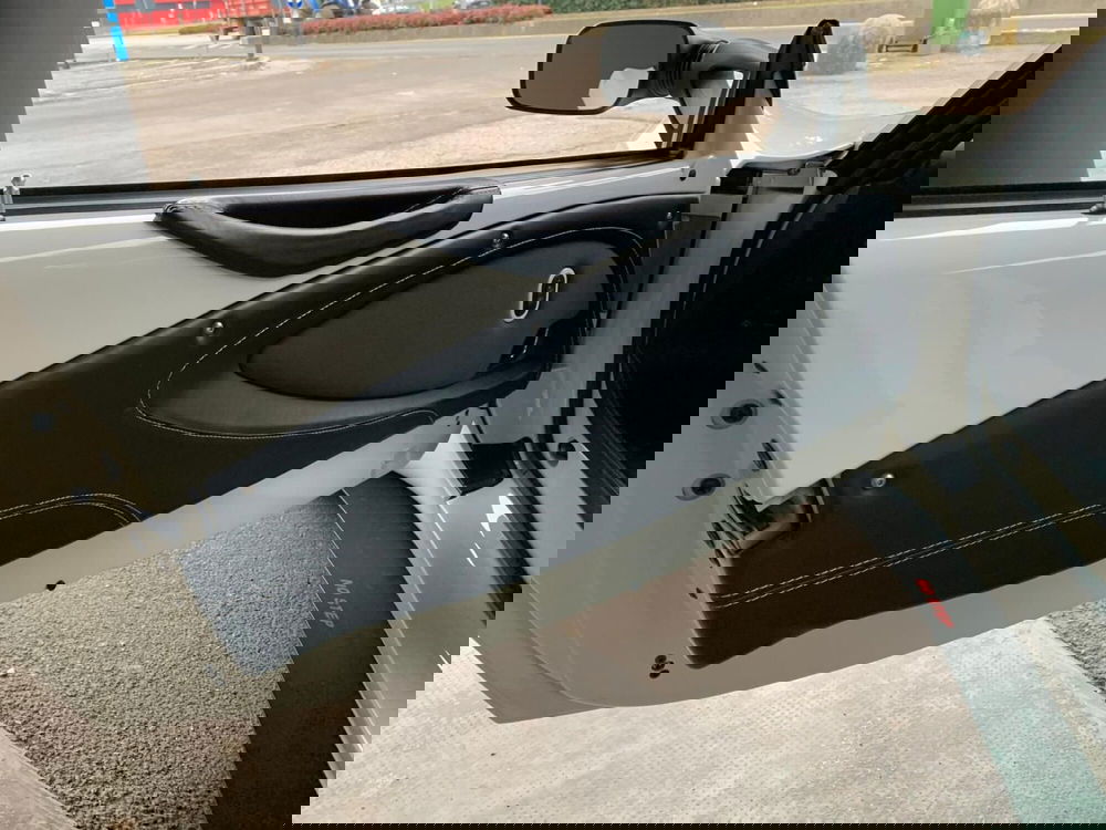 Lotus Elise usata a Novara (4)