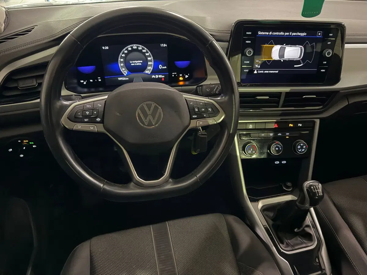 Volkswagen T-Roc usata a Genova (11)