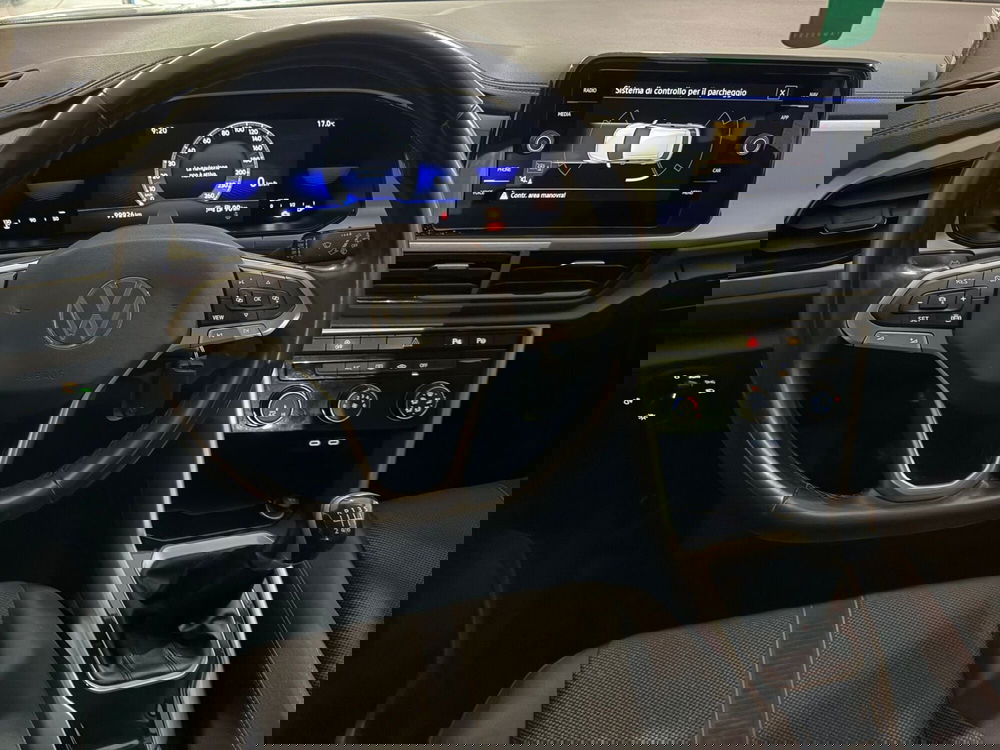 Volkswagen T-Roc usata a Genova (11)