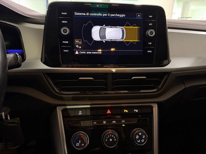 Volkswagen T-Roc usata a Genova (12)