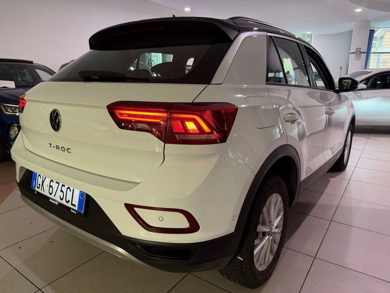 Volkswagen T-Roc usata a Genova (5)