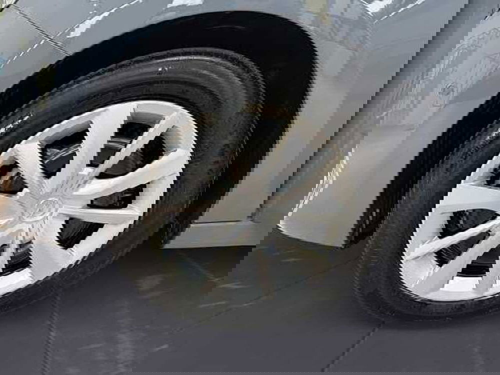 Opel Corsa nuova a Treviso (13)