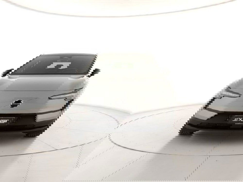 Volvo EX30 nuova a Modena (7)